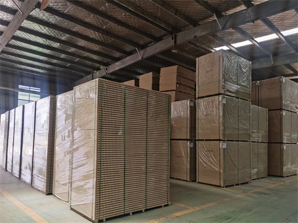 隔音桥洞力学板